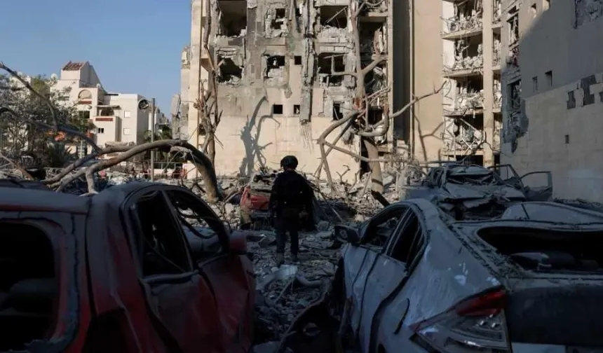 Lakadamyalı: Şu ana kadar temsilciliklerimize 50 vatandaş başvurdu, hava sahasının açılmasını bekliyoruz