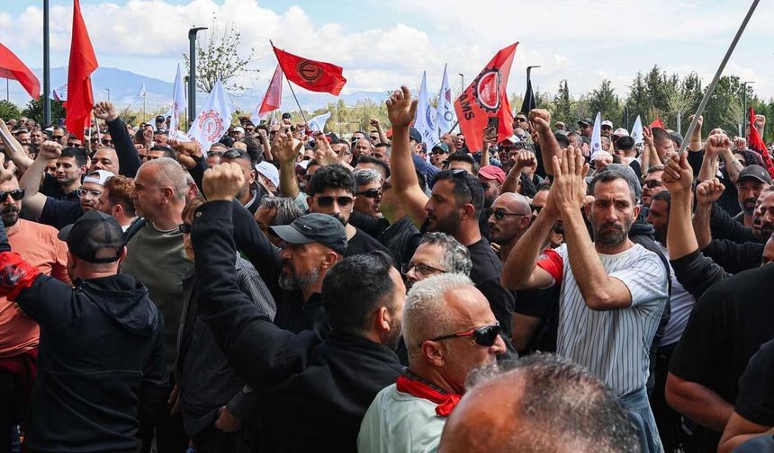 Genel Grev bugün de devam edecek… Sendikalar saat 10.00’da Meclis’te