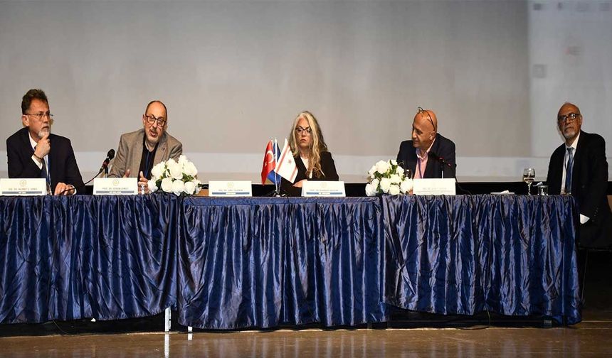 DAÜ’de deprem gerçeği tüm boyutlarıyla ele alındı