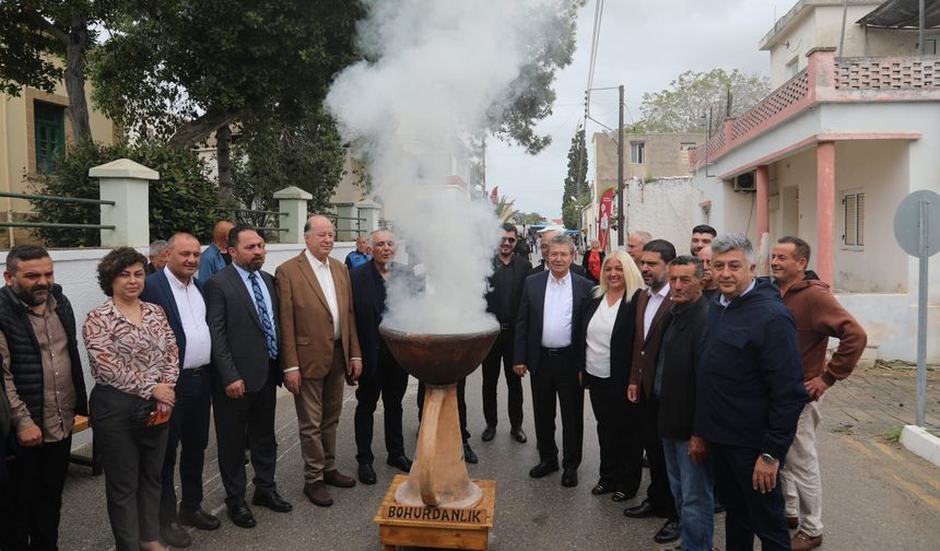 Üstel Büyükkonuk'ta vurguladı: Kültürüne sahip çıkan halklar ayakta kalır