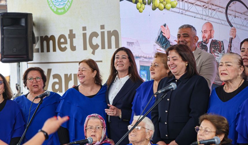 İncirli: Gelecek nesillere gurur duyacakları bir ülke bırakmak için çalışıyoruz