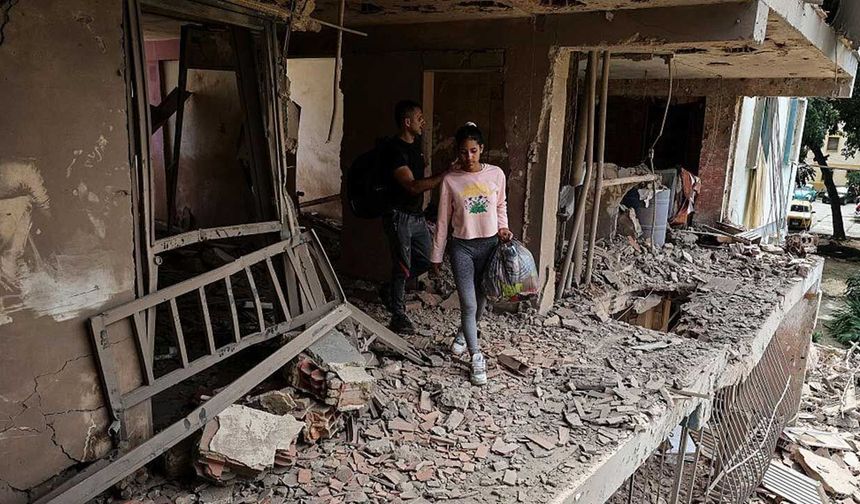 Depremler Venezuela'yı yıktı: 50 binden fazla kişi enkaz altında