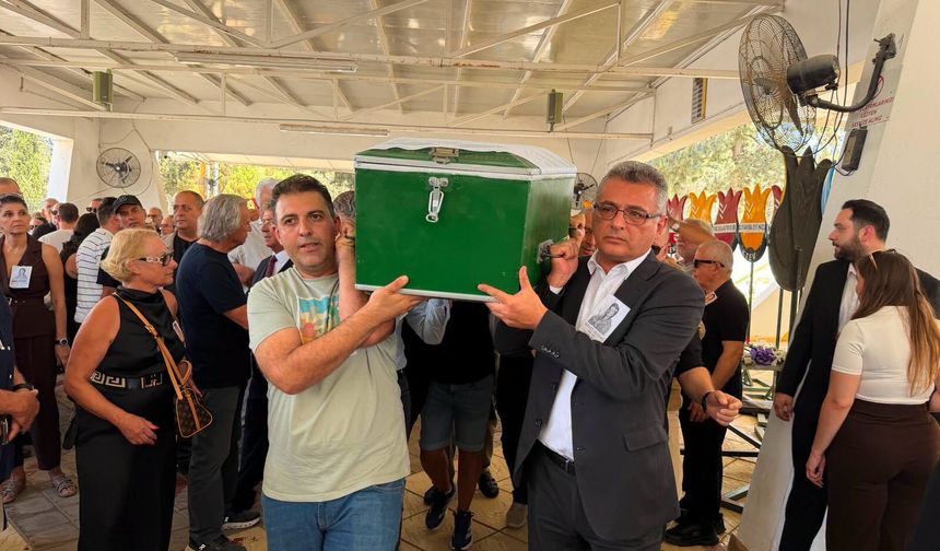 Gazeteci Sevgül Uludağ son yolculuğuna uğurlandı