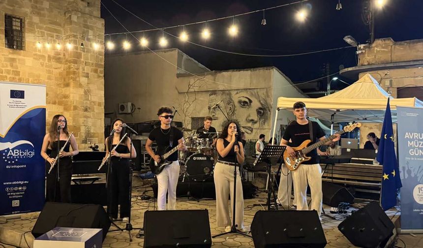 AB Bilgi Merkezi Avrupa Müzik Günü nedeniyle Lefkoşa’da konser düzenledi