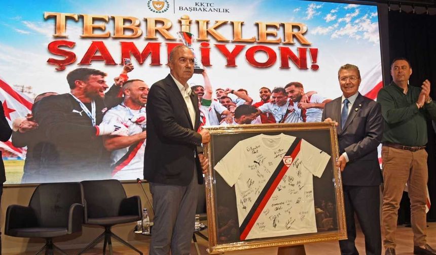 Üstel: Ambargolar ve izolasyonlara rağmen gençlerimizi spordan koparamadılar