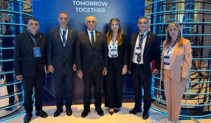 Çavuşoğlu, Türkiye Eğitim Teknolojileri Zirvesi’ne katıldı