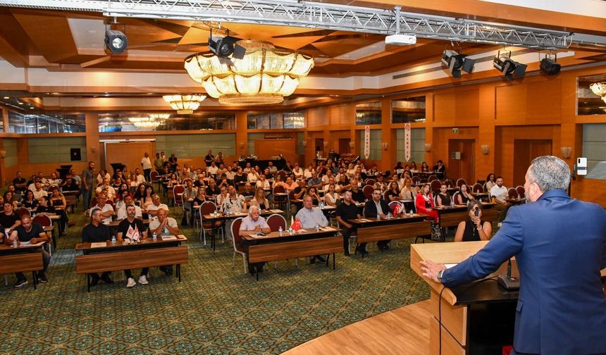 “TİS Yasası ve Uygulamaları” panel dizisinin üçüncüsü Gazimağusa’da yapıldı