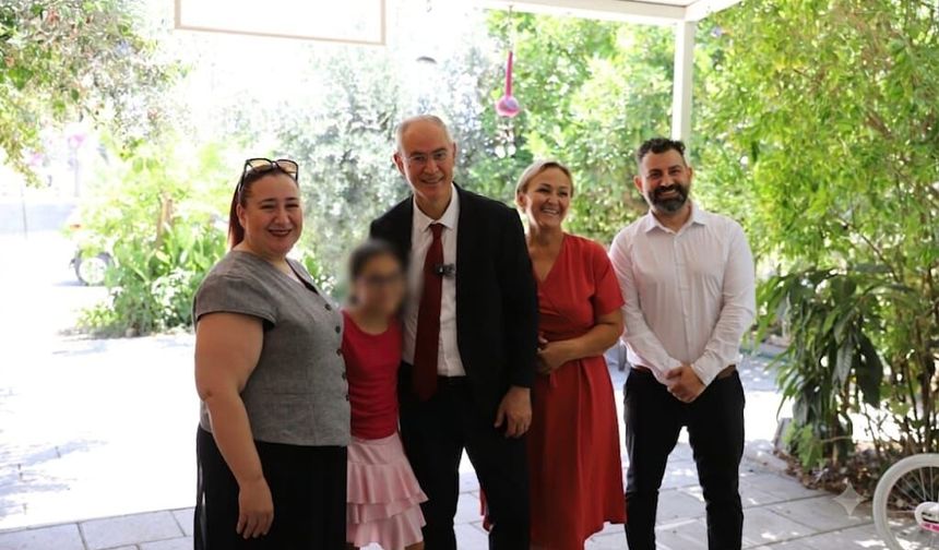 Hasipoğlu’ndan koruyucu aile günü’nde anlamlı ziyaret