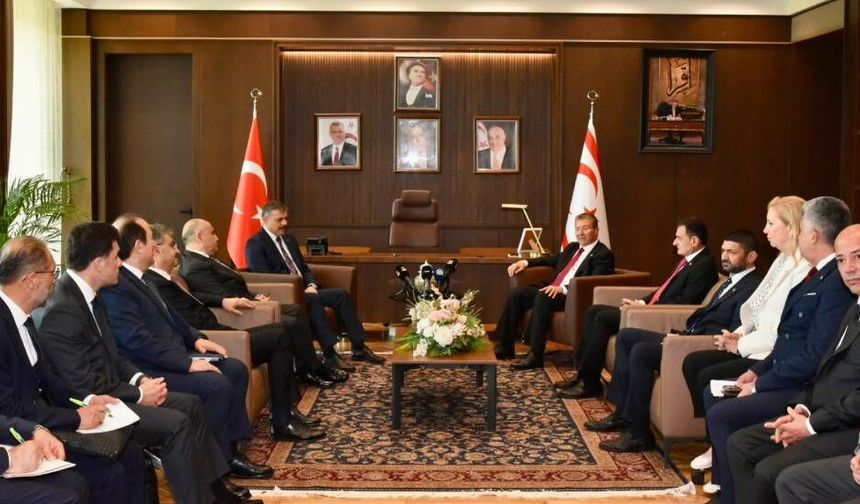 Başbakan Üstel, Türkiye İçişleri Bakanı Çiftçi’yi kabul etti