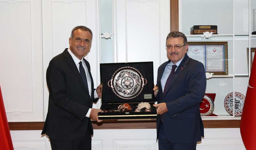 Gazimağusa Belediyesi ile Trabzon Büyükşehir Belediyesi arasında "Kardeş Şehir Protokolü" imzalandı