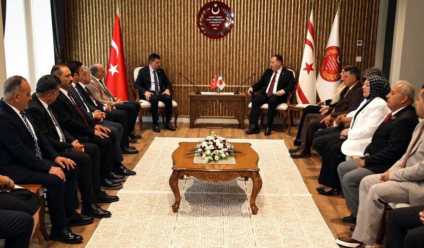 "Kalıcı çözüm isteniyorsa ilk adım olarak izolasyonlar sonlandırılmalı"