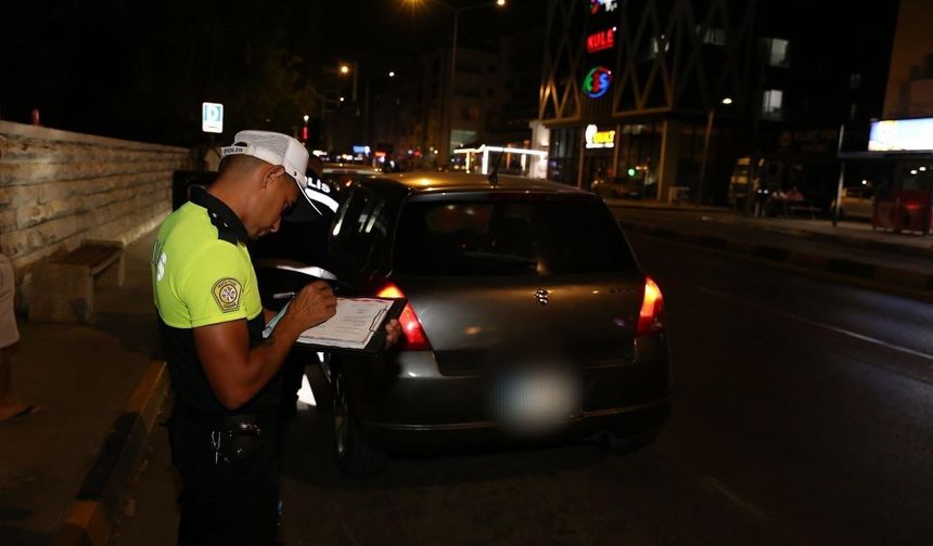 Lefkoşa ve İskele’de Sıkı Denetim: Bin 326 Sürücü Rapor Edildi, 82 Araç Trafikten Men