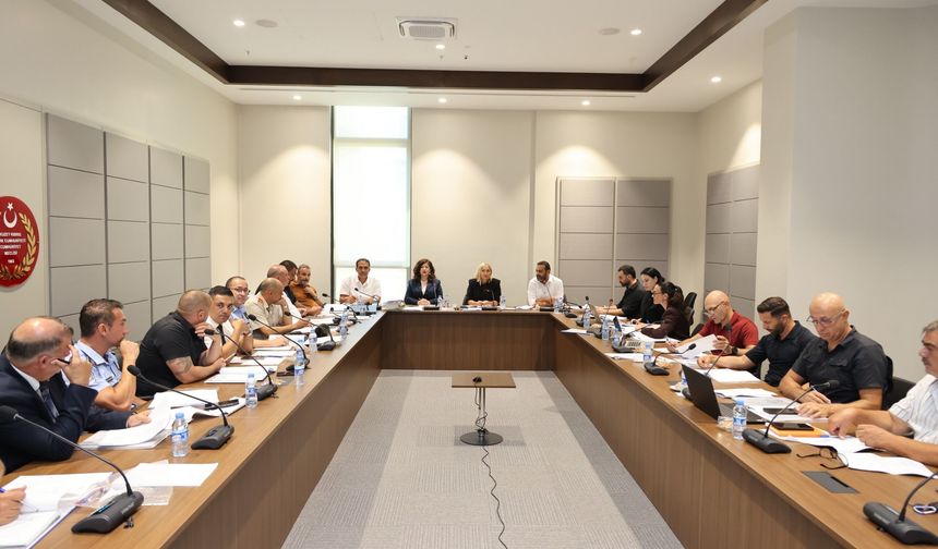 Hukuk Komitesi’nde iki yasa tasarısı ele alındı, bir karar tasarısı ise Genel Kurul’a sevk edildi