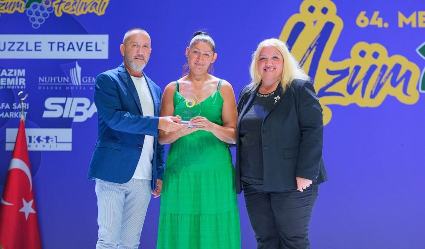 64. Geleneksel Mehmetçik Üzüm Festivali görkemli bir törenle başladı