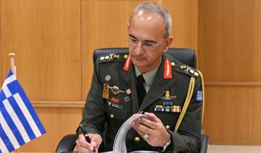 Yunanistan Milli Savunma Genelkurmay Başkanı Hupis Güney Kıbrıs’ta
