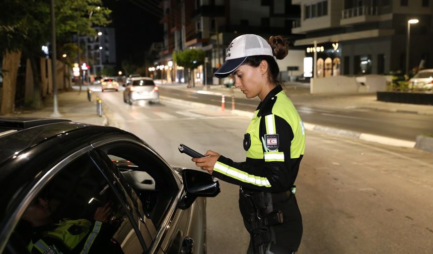 Gece denetimlerinde 136 kişi hakkında işlem: 26 kişi tutuklandı