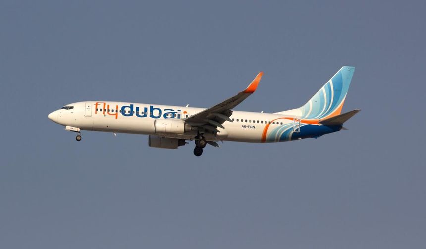 Dubai - Tel Aviv uçağında kaçırılma alarmı