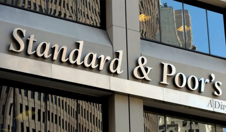 S&P, Güney Kıbrıs’ın kredi notunu “A” seviyesine yükseltti