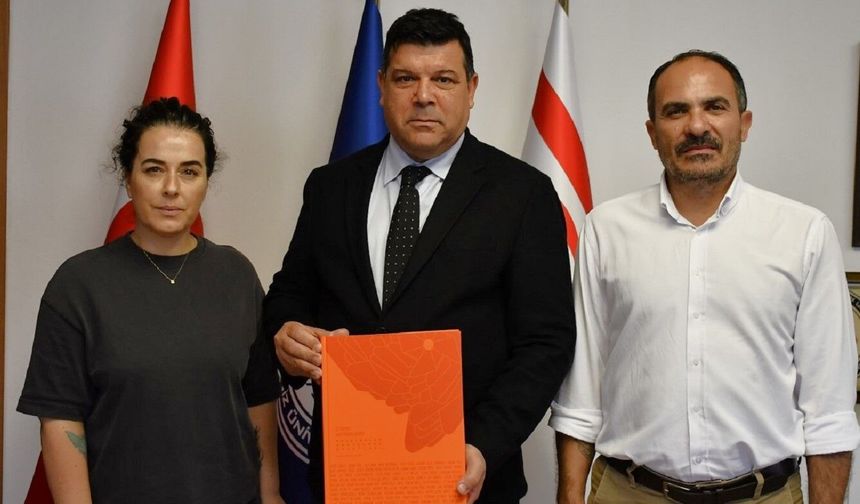 “Depremle Unutmadıklarımız" kitabı DAÜ kütüphanesinde