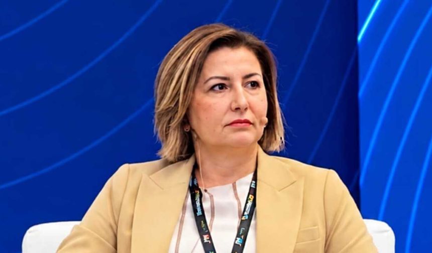 Hande Tibuk’tan THY’ye KKTC çağrısı: Uçak maliyetleri düşürülmeli