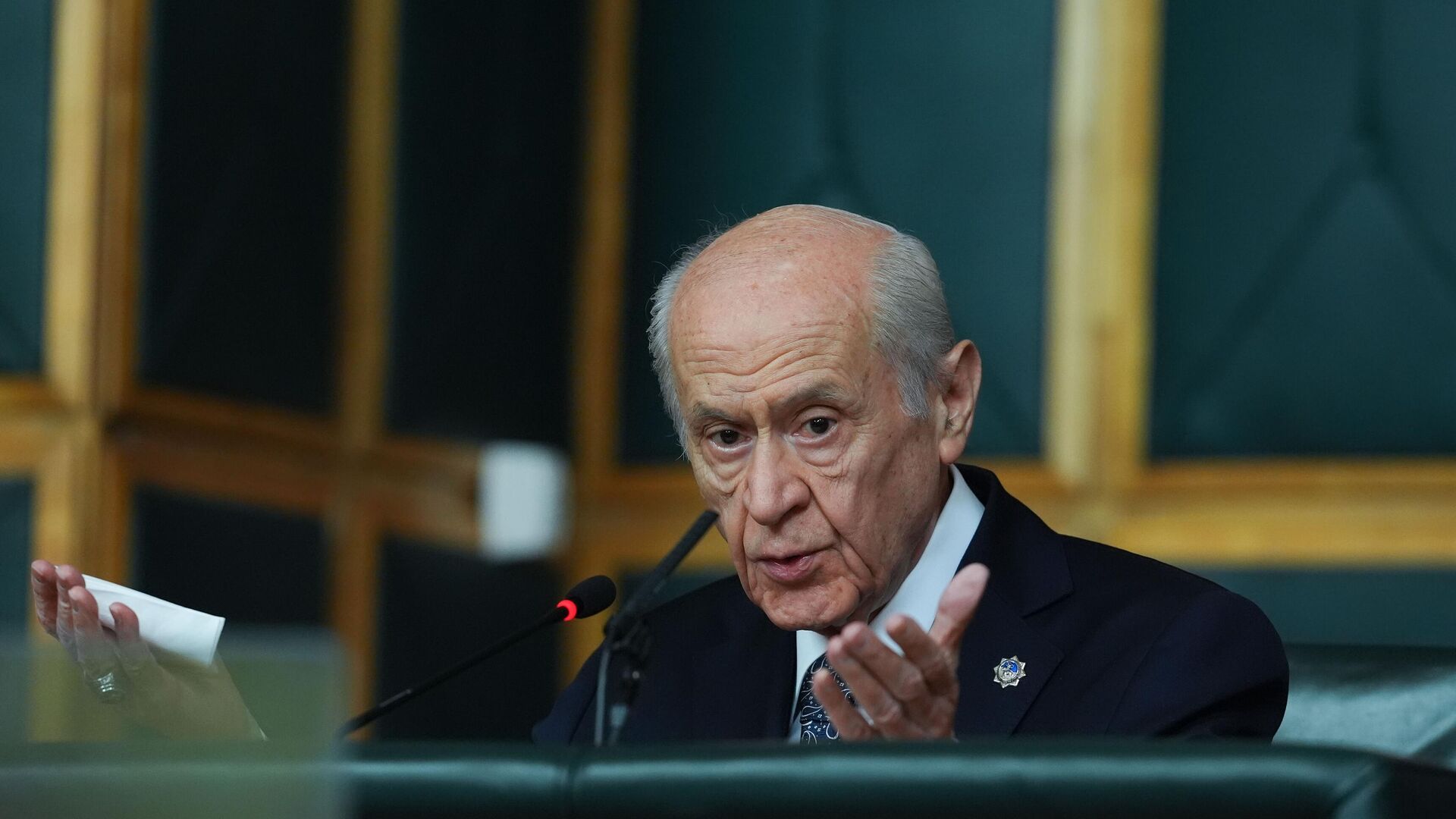 Bahçeli: Erdoğan bir kez daha aday olmalı